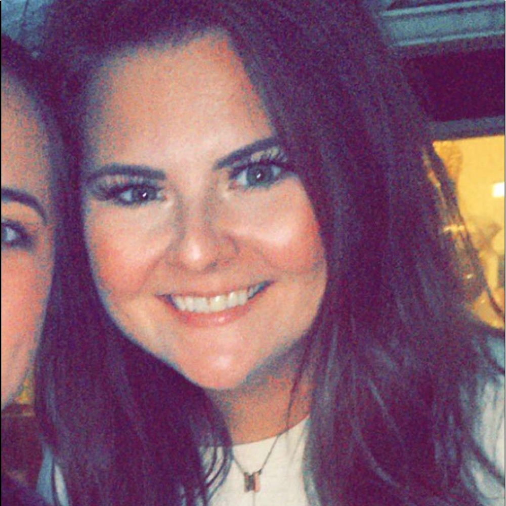 Meet your Posher, Marissa